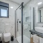 Luxury Providenza Villa