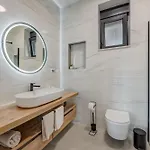 Luxury Providenza *