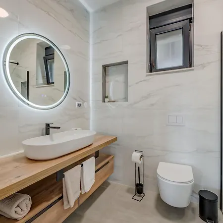 Luxury Providenza *