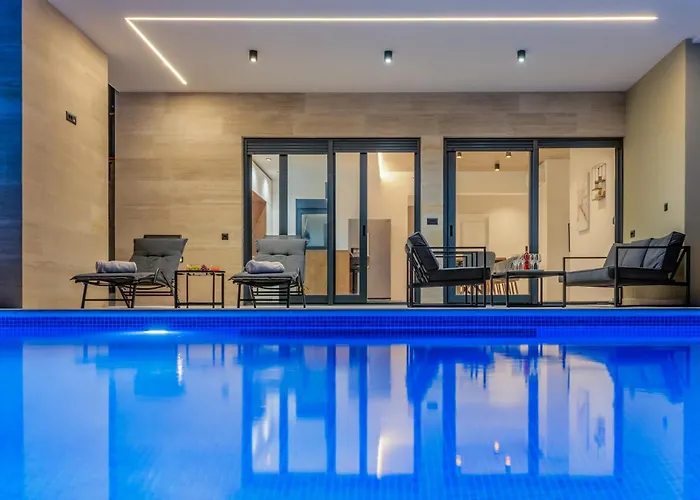 Luxury Providenza Villa