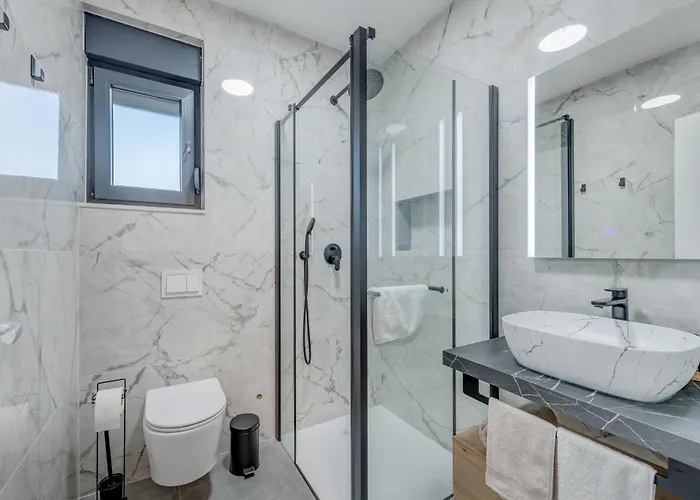 Luxury Providenza Villa