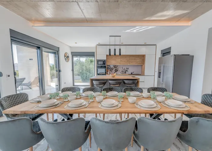 Luxury Providenza Villa